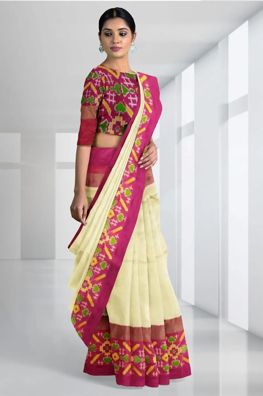 Women's Ikat Silk Print Saree Elegant Handwoven Traditional Saree with Vibrant Patterns, Perfect for Festivals, Weddings, and Special Occasions